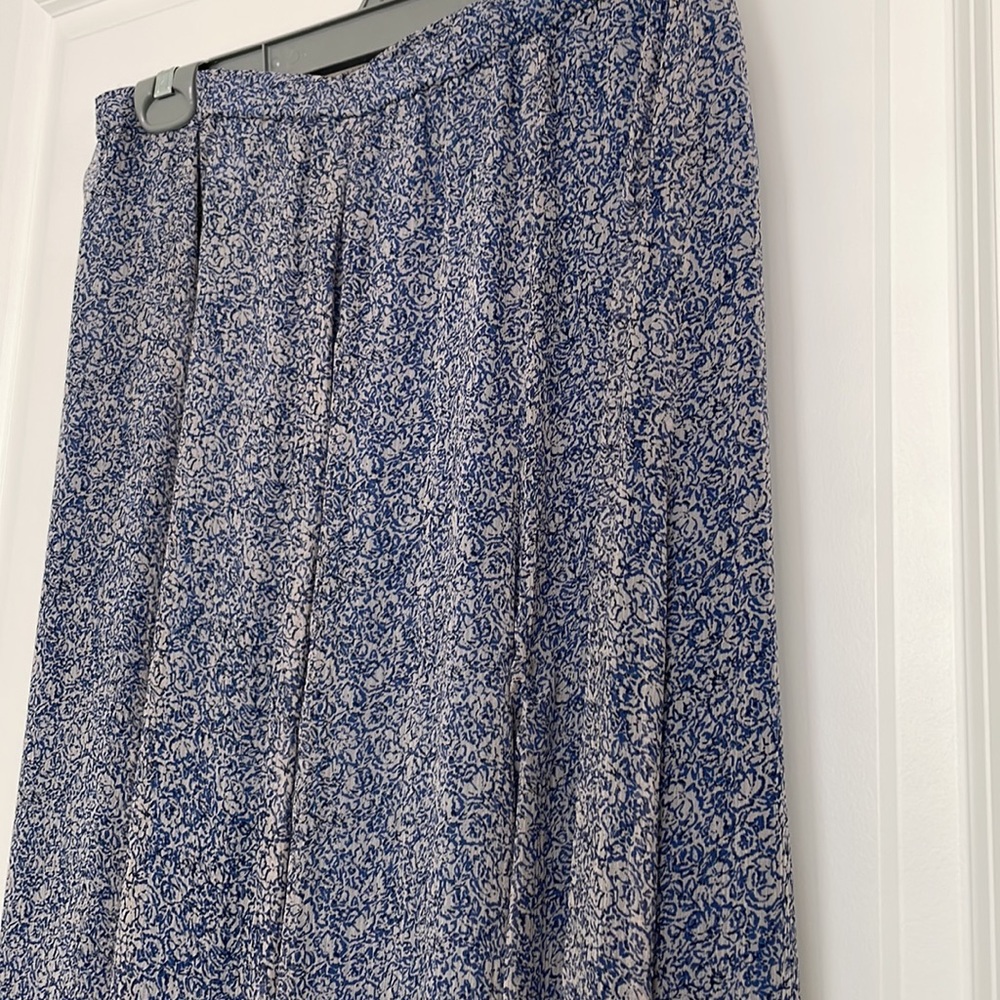 Coldwater Creek skirt - Picture 3 of 9